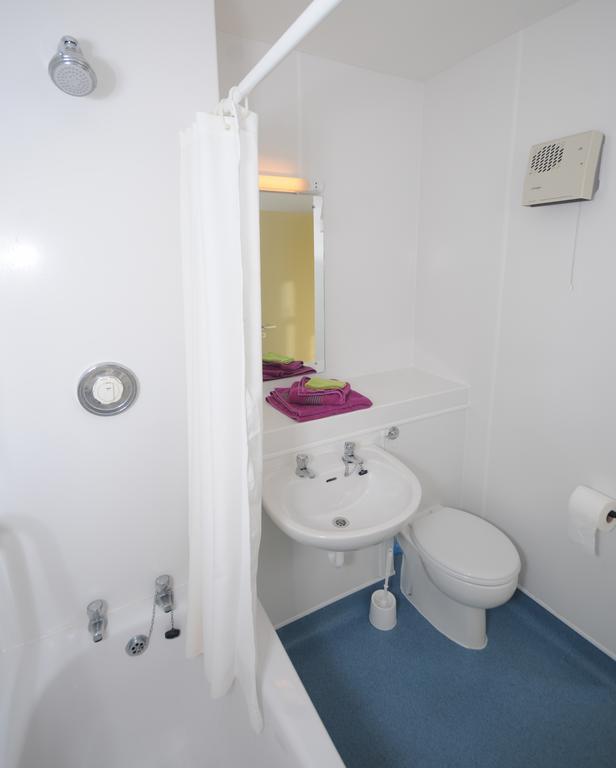 Corrib Village Apartments University Of Galway Exterior photo